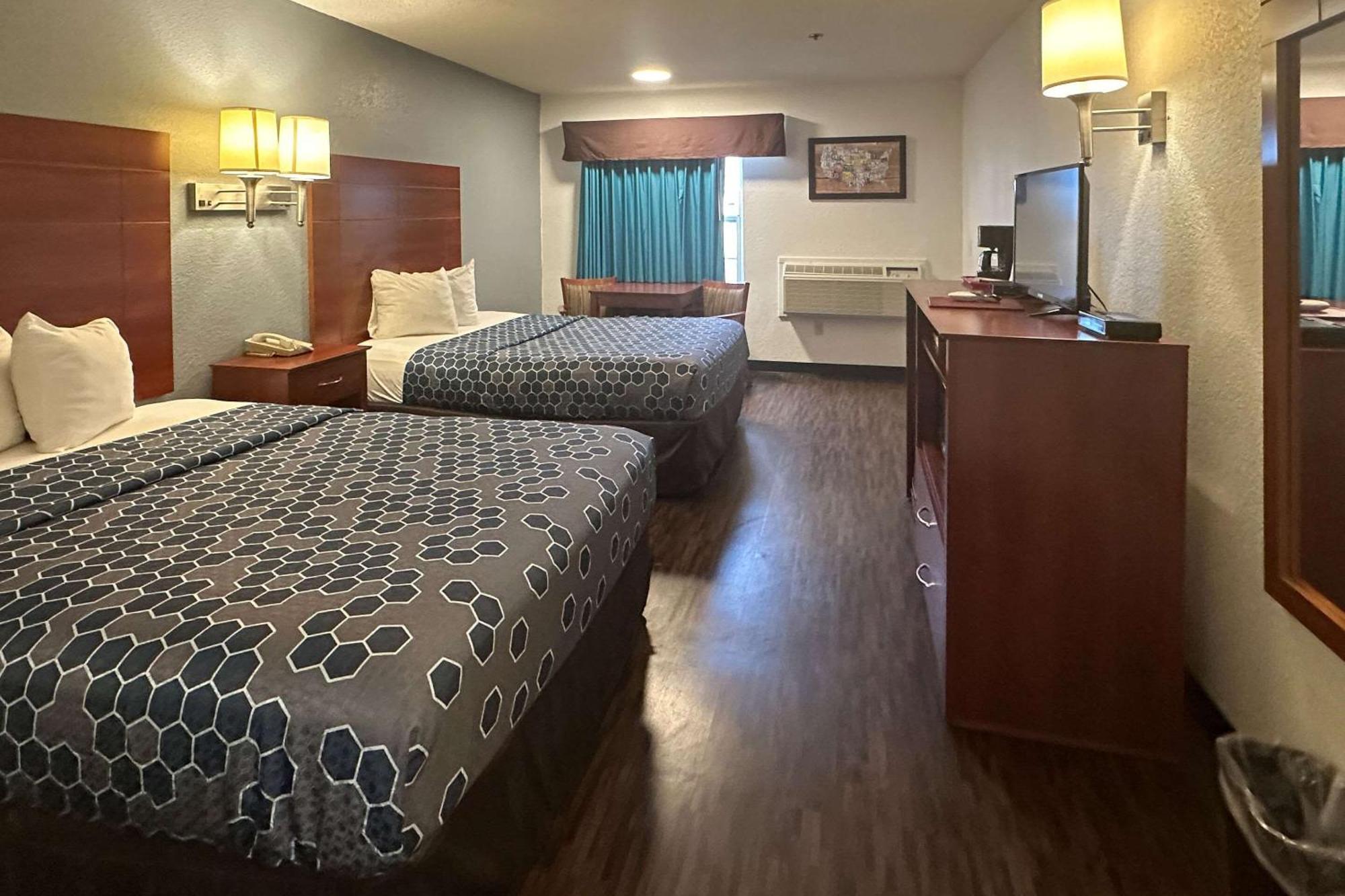 Econo Lodge Tucumcari Route 66 Zewnętrze zdjęcie